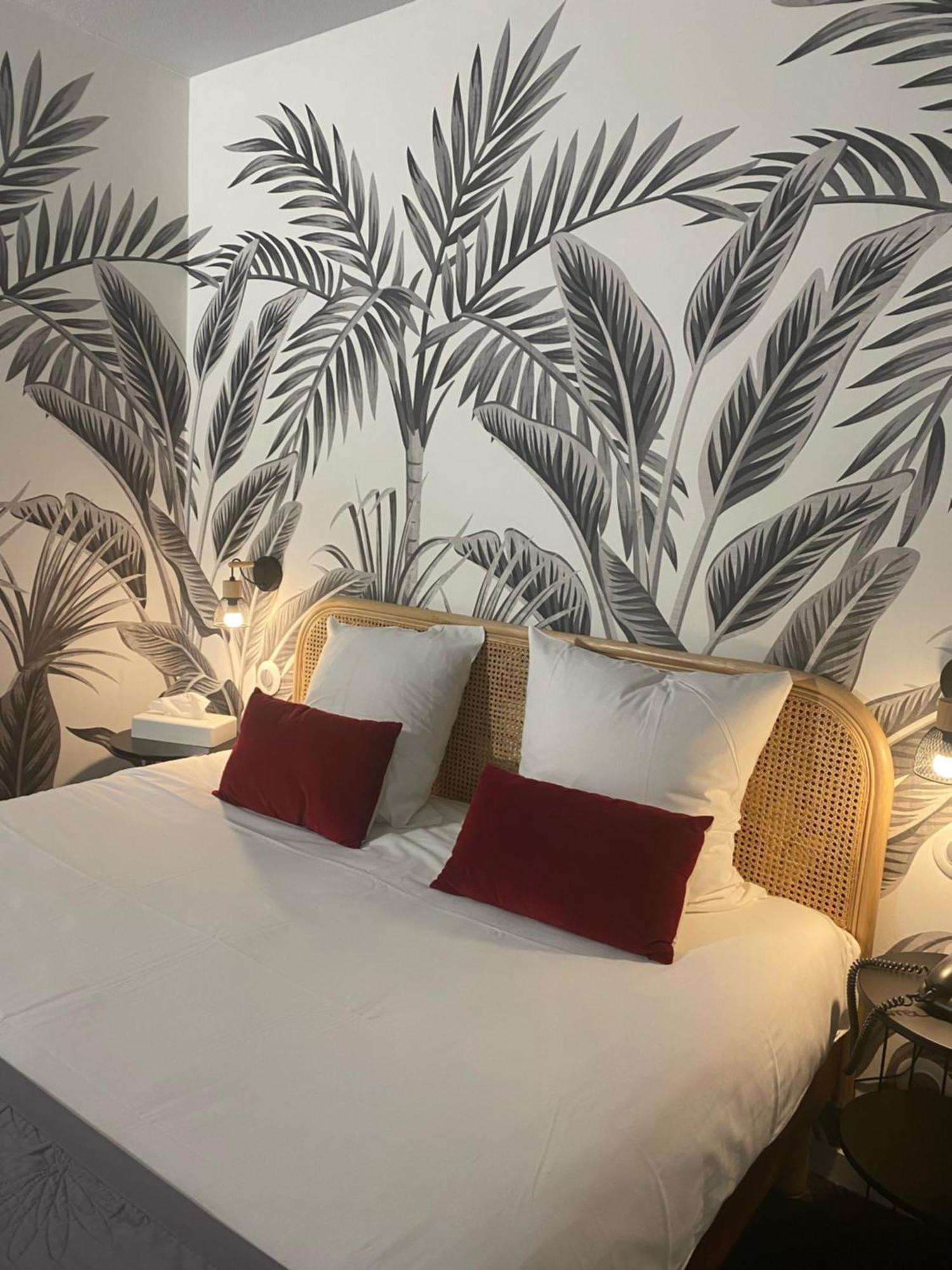 Hotel Le Pavillon De Saint-Lo - Anciennement Lunotel Eksteriør bilde